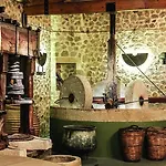 Eleas Gi Villa *