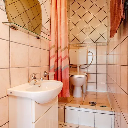 Eleas Gi Villa *