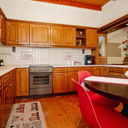 Villa Eleas Gi *