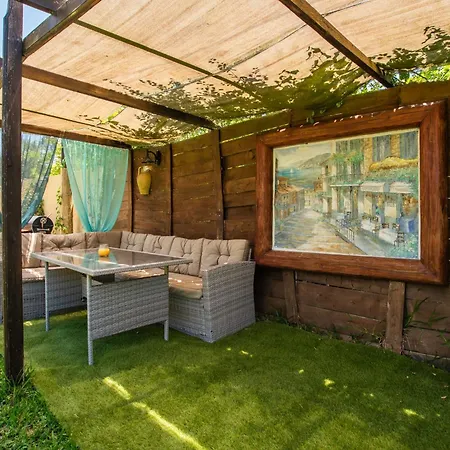 Villa Eleas Gi Vitaládes