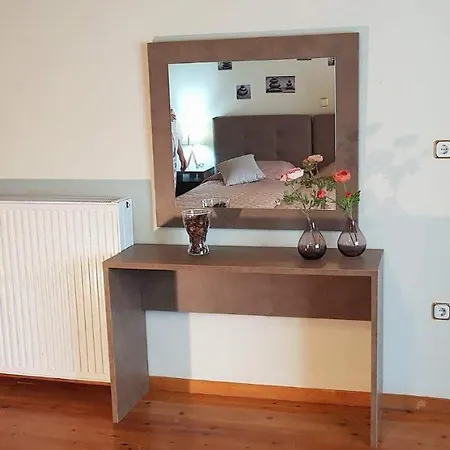 Eleas Gi Vitaládes