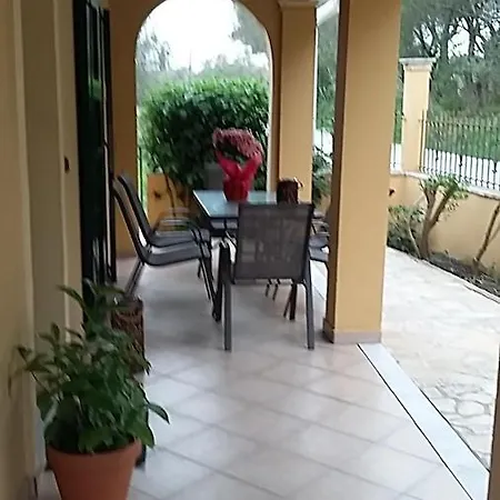 Villa Eleas Gi *