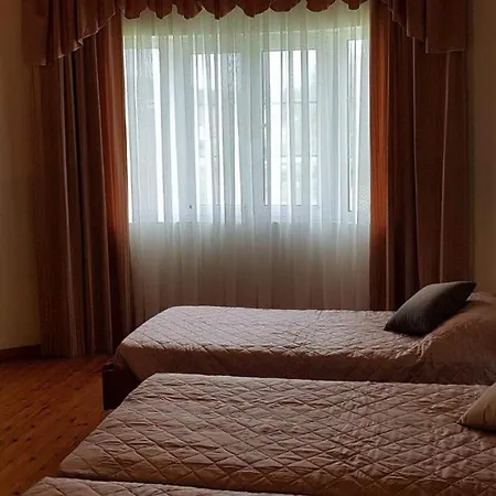 Eleas Gi Villa