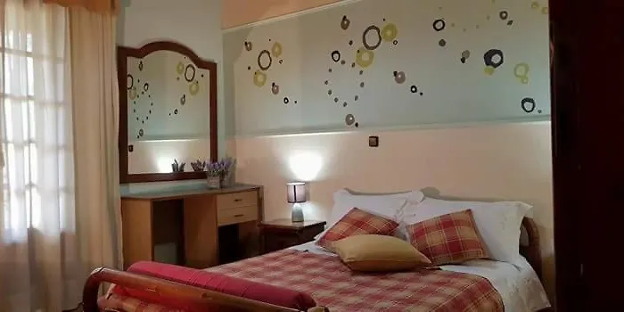 Eleas Gi Vila